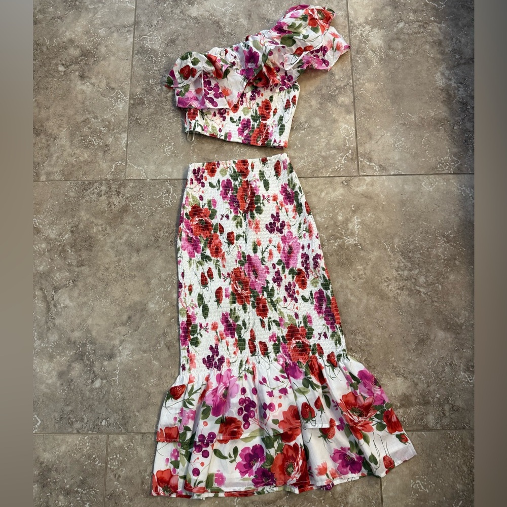 Abercrombie & Fitch Floral Skirt Set - Red, Pink, Green